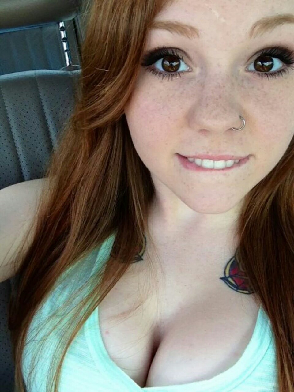 galleries redhead girlfriend nude selfie